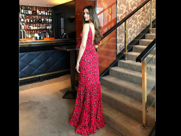 deepika-padukone-first-day-at-cannes-see-pics