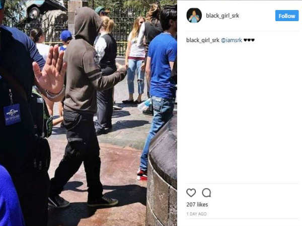 shahrukh-khan-spotted-hiding-his-face-while-walking-with-abram-in-usa