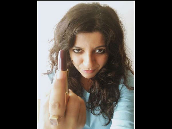 ratna-pathak-shah-konkana-sen-sharma-others-show-middle-fingers-to-haters-join-lipstick-rebellion