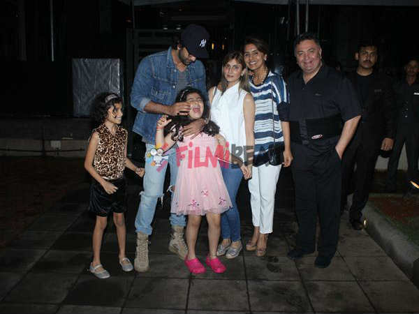 ranbir-kapoor-spotted-with-niece-samara-at-family-dinner