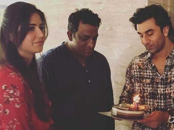 rishi-kapoor-crosses-the-line-calls-anurag-kashyap-basu-monkeys