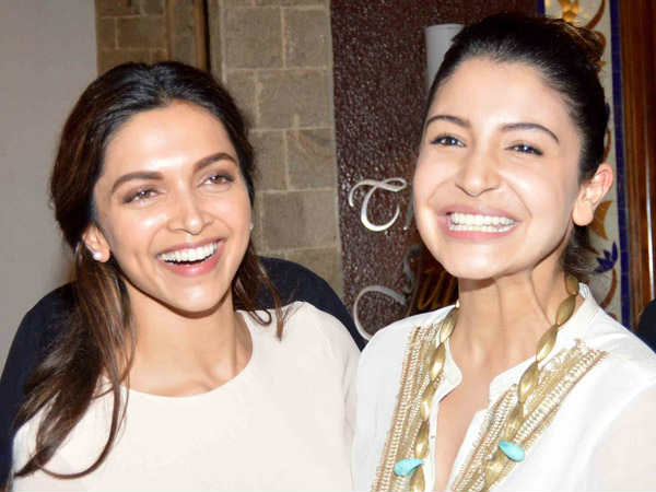 anushka-sharma-sparks-controversy-with-deepika-padukone-s-padmavati-poster