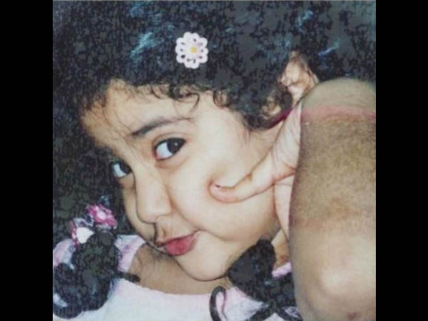 sirdevi-shares-jhanvi-kapoor-childhood-pic-and-its-adorable sirdevi-shares-jhanvi-kapoor-childhood-pic-and-its-adorable