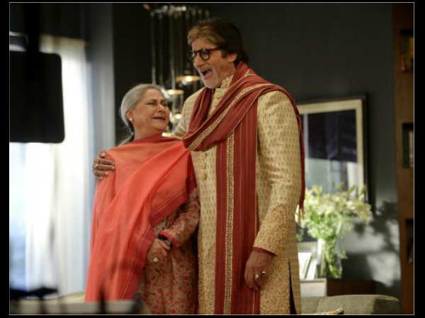 jaya-bachchan-amitabh-bachchan-share-some-candid-moments-during-an-ad-photoshoot