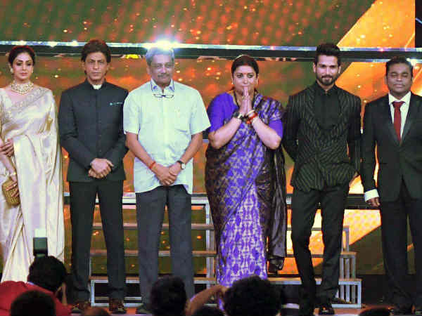 smriti-irani-s-arrogant-remark-rajukmar-s-innocent-joke-shahrukh-hits-back