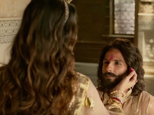 shahid-kapoor-enters-the-100-crore-club-with-padmaavat-9-actors-still-in-waiting