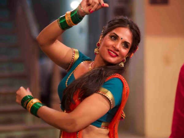 3-storeys-review-rating-plot