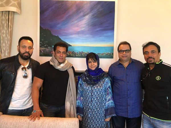 salman-khan-reaches-kashmir-race-3-meets-cm-mehbooba-mufti salman-khan-reaches-kashmir-race-3-meets-cm-mehbooba-mufti