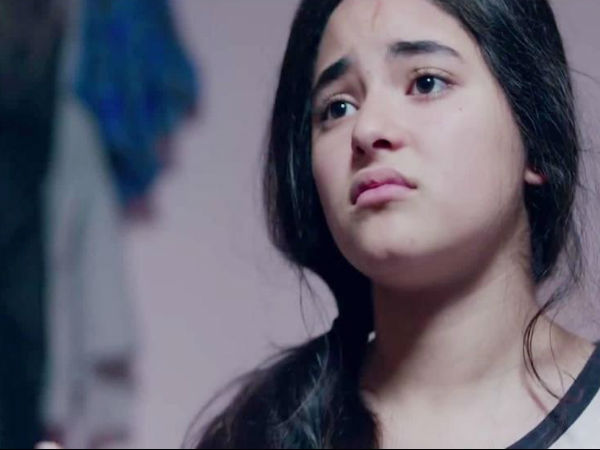 zaira wasim, abhishek bachchan, priyanka chopra, ज़ायरा वसीम, अभिषेक बच्चन, प्रियंका चोपड़ा