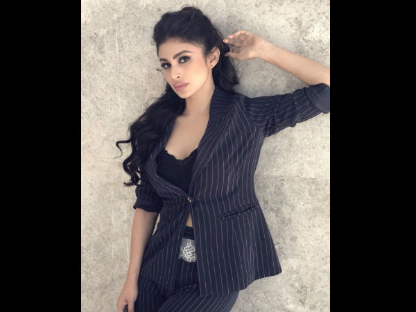 mouni roy, मौनी रॉय