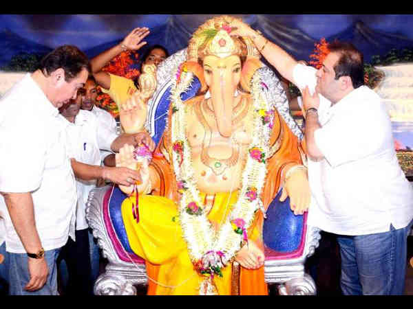 salman-khan-ganpati-celebrations-with-arpita-shahrukh-aamir-at-ambani-s-antilla