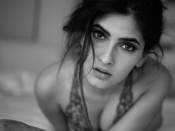 karishma sharma karishma sharma