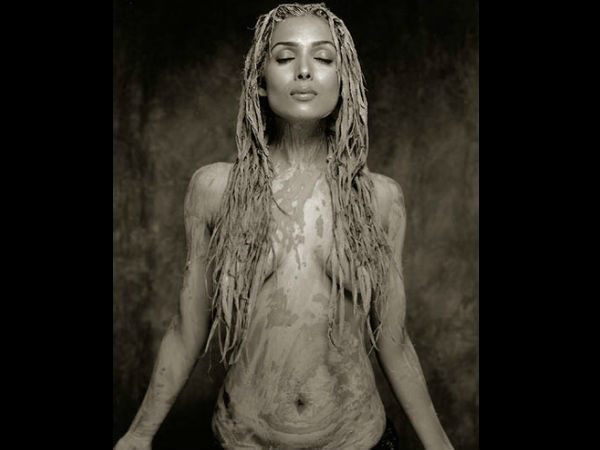 12-pics-that-prove-malaika-arora-is-the-hottest-mom-ever
