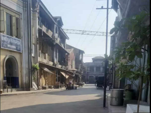 sanjay-leela-bhansali-s-gangubai-sets-deserted-amidst-covid-19-coronavirus-pandemic-see-pics