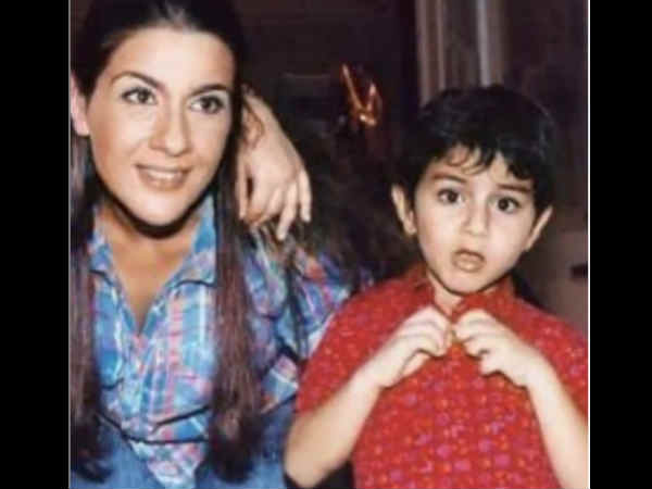 ibrahim-ali-khan-shares-a-pic-with-saif-ali-khan-captions-it-old-man-calls-amrita-singh-best-woman