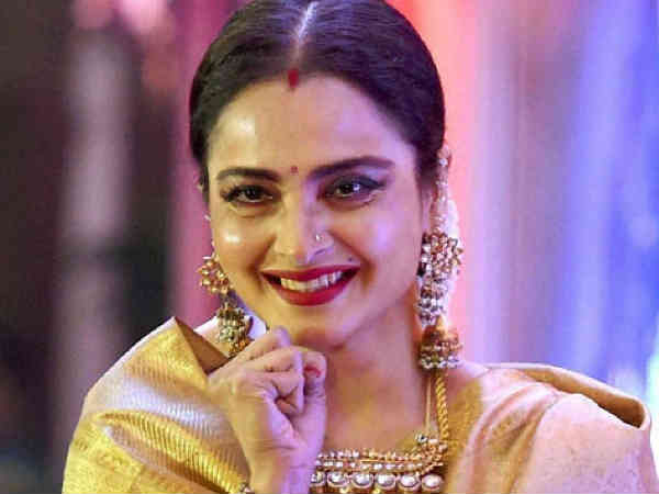 four-security-staff-near-rekha-s-home-test-positive-for-covid-19 four-security-staff-near-rekha-s-home-test-positive-for-covid-19