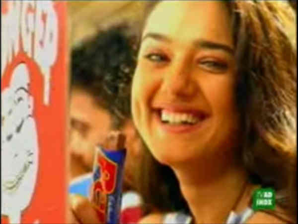 preity-zinta-celebrates-22-years-of-her-career-debut-film-dil-se