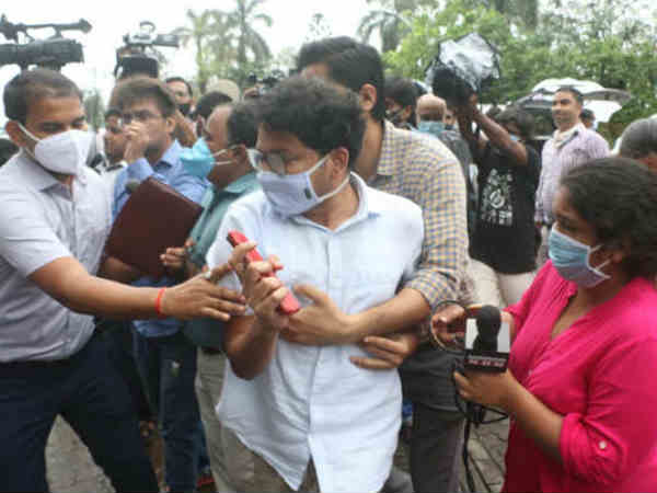 siddharth-pithani-was-happy-5-days-after-sushant-s-death-reveals-family-friend