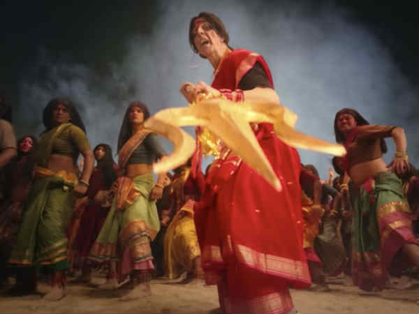 akshay-kumar-s-transgender-tribute-to-lord-shiva-in-laxmmi-s-song-bam-bhole
