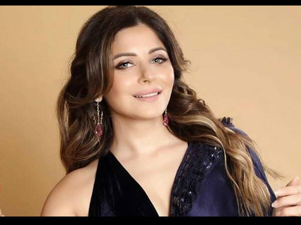Kanika Kapoor, Kanika Kapoor,