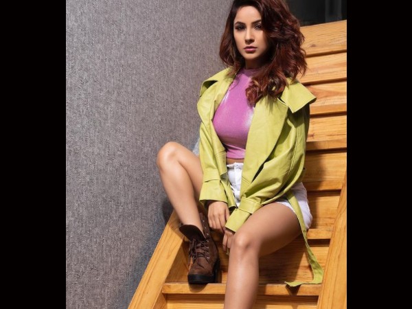 फिल्म डेब्यू फिल्म डेब्यू