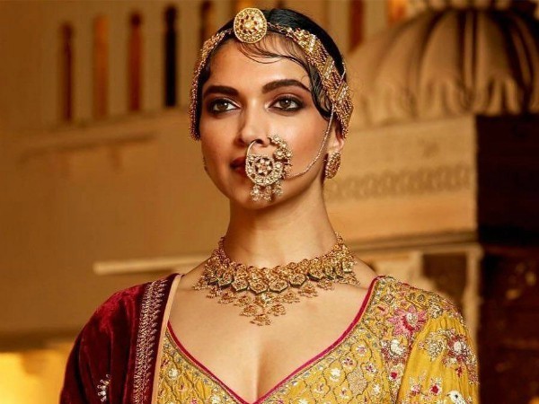  दीपिका पादुकोण बोलीं