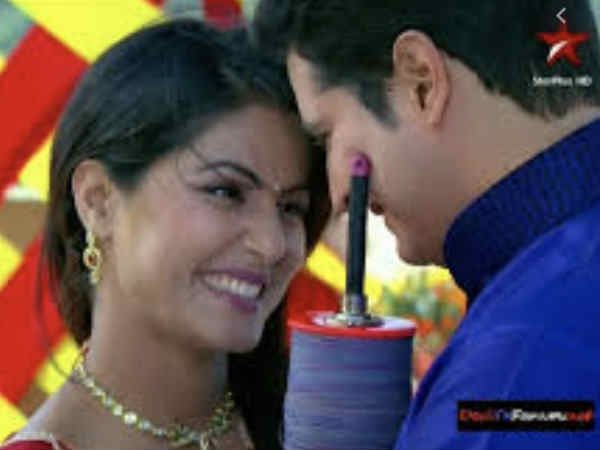 अक्षरा और नैतिक का रोमांस