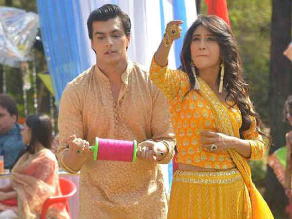 कार्तिक और नायरा की पतंगबाज़ी