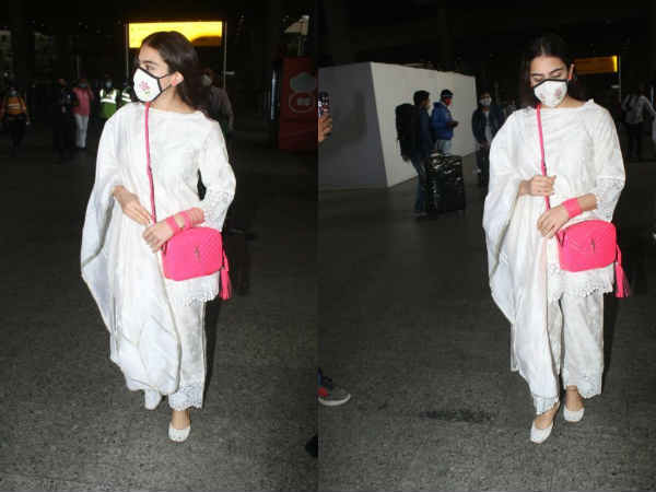 pics-sara-ali-khan-celebrates-christmas-again-after-celebrating-new-year-with-brother-ibrahim