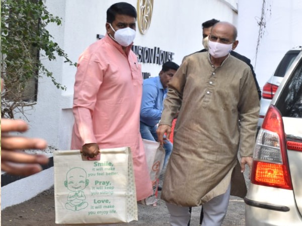 पंडित जी की तस्वीर पंडित जी की तस्वीर