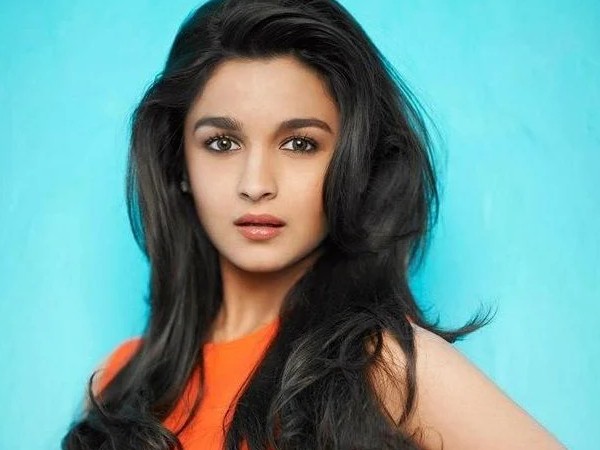 इक कुड़ी