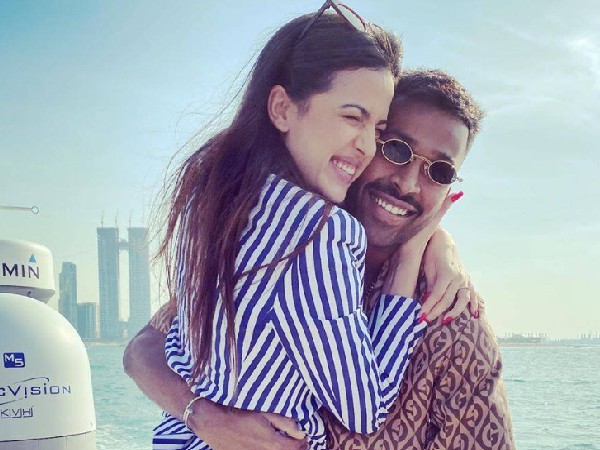 नताशा और हार्दिक पांडया नताशा और हार्दिक पांडया