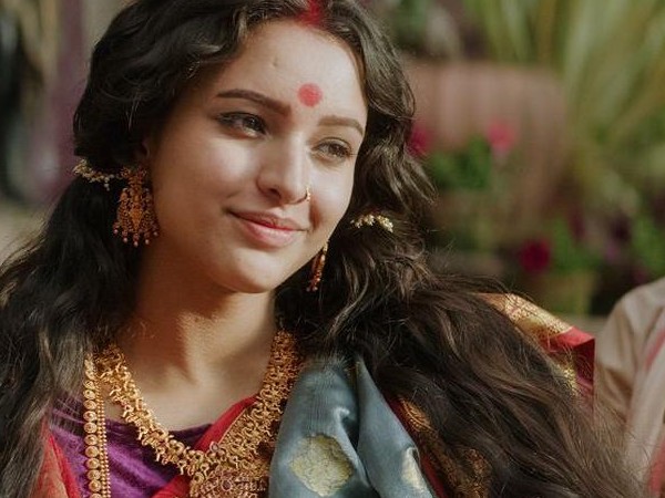 तृप्ति डिमरी की बुलबुल