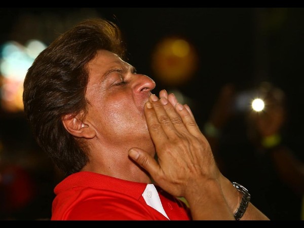  जूही चावला की बेटी जाह्नवी भी बनीं ऑक्शन का हिस्सा