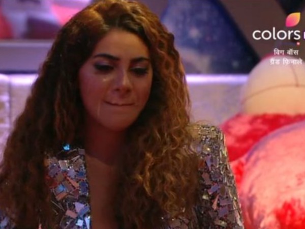 टॉप 3 में निक्की