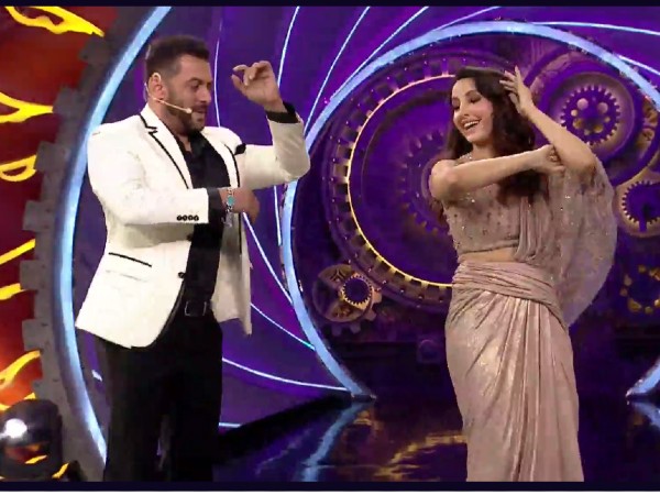 नोरा ने बढ़ाई गर्मी