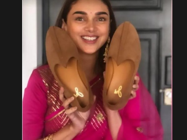 जूता चुराई की रस्म जूता चुराई की रस्म