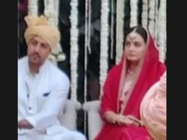 पहले ही छिपा दिए जूते पहले ही छिपा दिए जूते