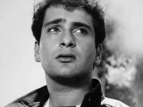 नहीं बनाई डेब्यू फिल्म 