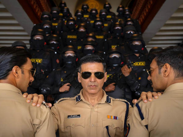 कोई नहीं है टक्कर में