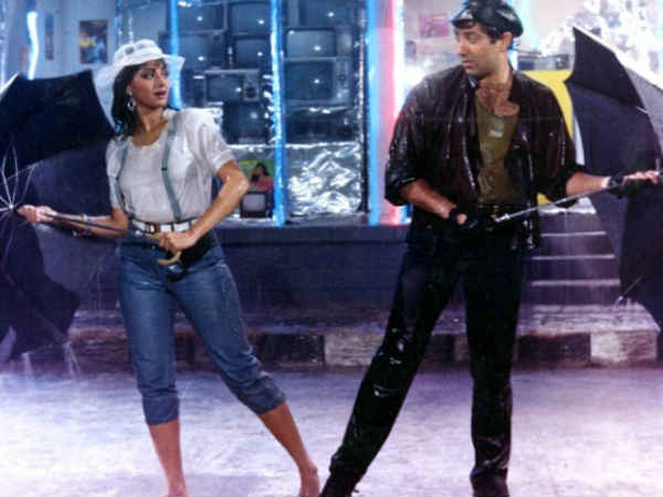 काम से था इतना प्यार काम से था इतना प्यार