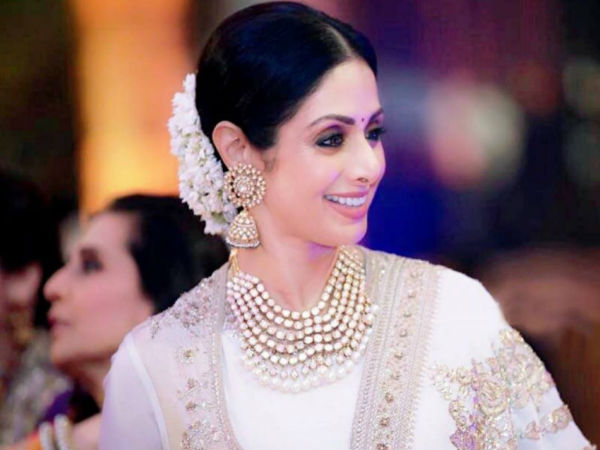 हॉलीवुड फिल्में भी हुईं ऑफर हॉलीवुड फिल्में भी हुईं ऑफर