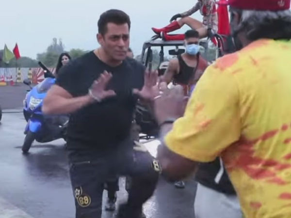 स्टारकास्ट और रिलीज डेट