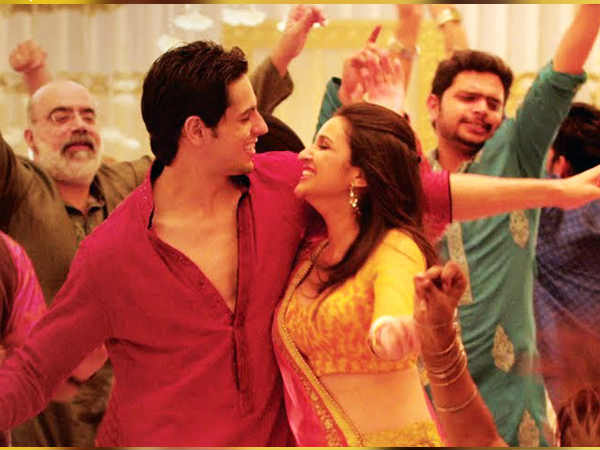 हंसी तो फंसी