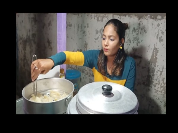 हर दिन करती हैं 300 रुपए की कमाई