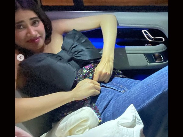 धमाकेदार तस्वीरें साझा की