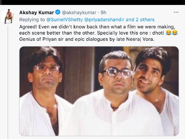 अक्षय कुमार ने भी बांटी यादें