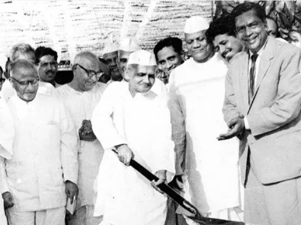 दादाजी बड़े आदमी