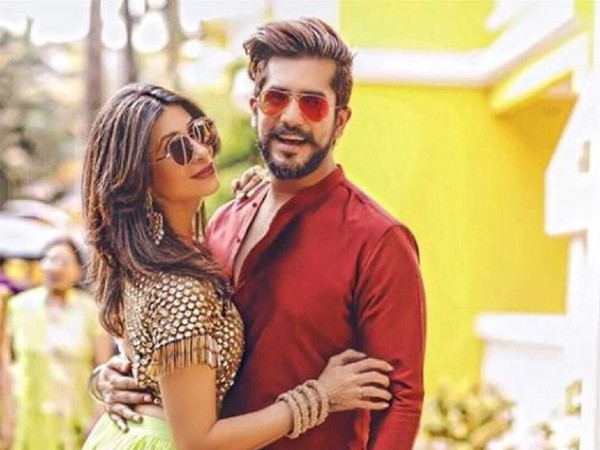 नहीं रह पाए दूर