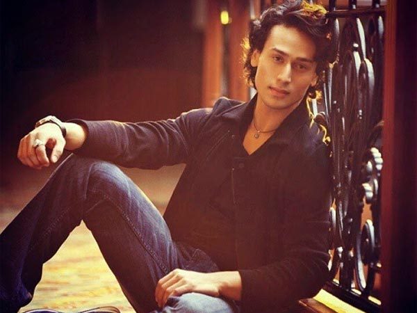 100 करोड़ क्लब में एंट्री